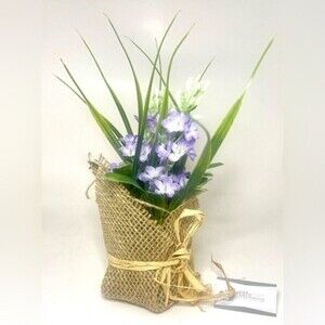 BNWT Midwest Gifts Burlap Wrapped Flower Bunch.​​​